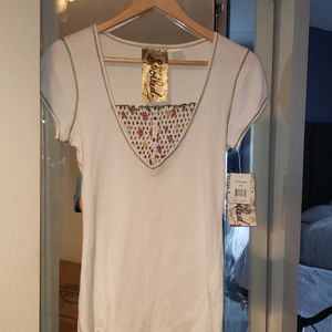 Sweet T-blouse. Summer perfect!